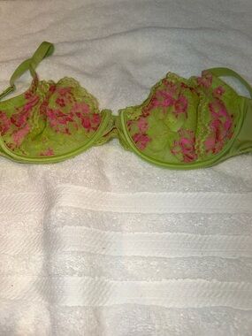 Victorias Secret Unlined Demi Bra DESIRE Green Hot Pink Lace Crystals 36DD